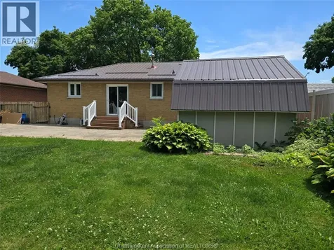 83 Holland Avenue Chatham ON N7M 2C8