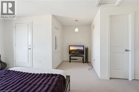 33 Bayonne Drive Stoney Creek ON L8J 0L2