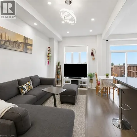 33 Bayonne Drive Stoney Creek ON L8J 0L2