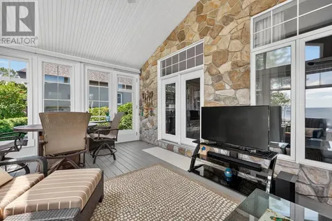 167 Lakeshore Road West Oro-medonte ON L0L 2E0
