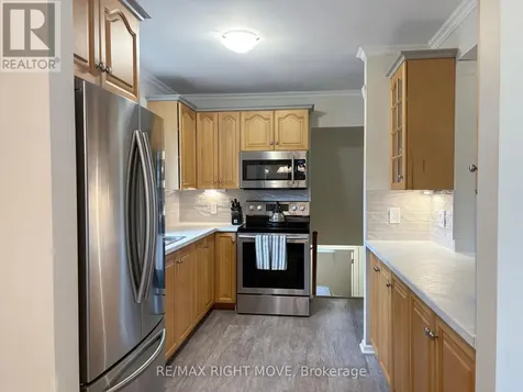 434 Highland Avenue Orillia ON L3V 4E7