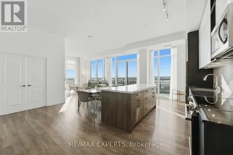 100 Eagle Rock Way Vaughan ON L6A 5B9