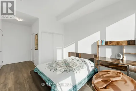 100 Eagle Rock Way Vaughan ON L6A 5B9
