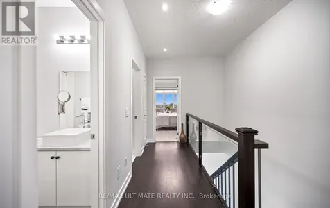 103 Glenngarry Crescent Vaughan ON L6A 4Z5