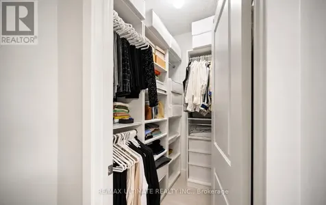 103 Glenngarry Crescent Vaughan ON L6A 4Z5
