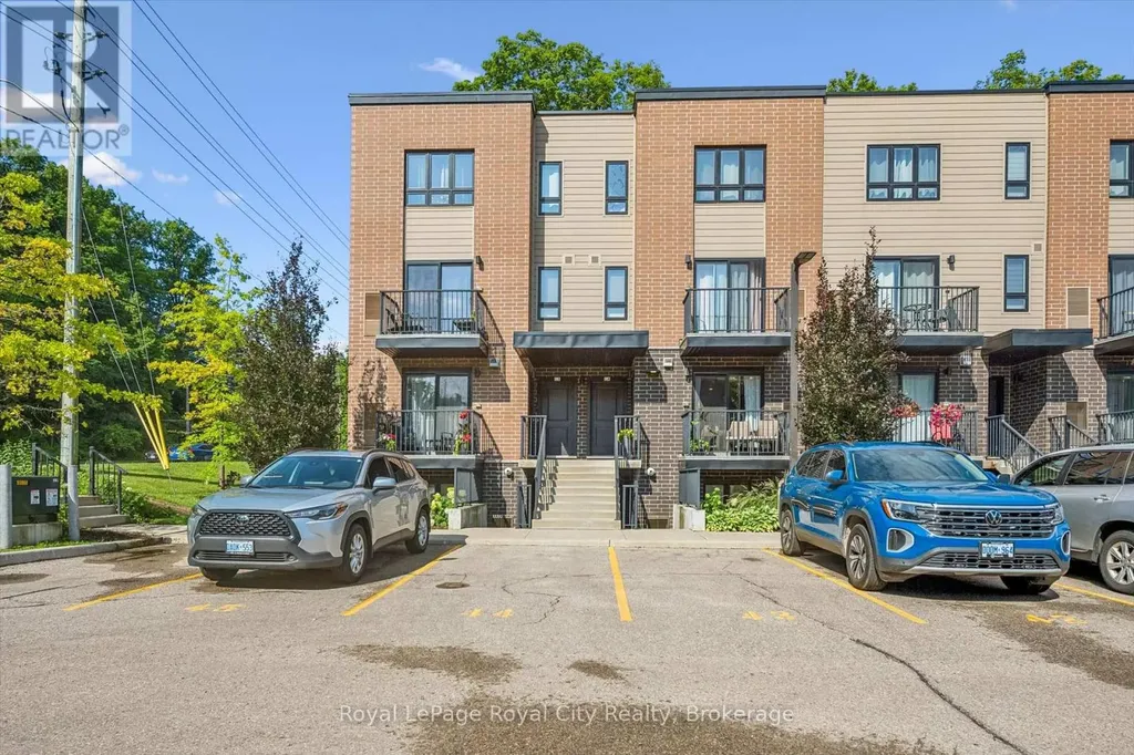 190 Century Hill Drive Kitchener ON N2E 0G9