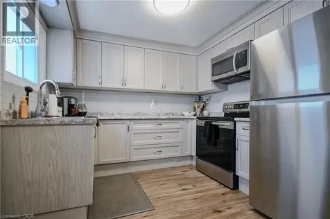 25 Elgin Street North Cambridge ON N1R 5G8