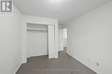 1991 Banff Avenue Ottawa ON K1V 7X6