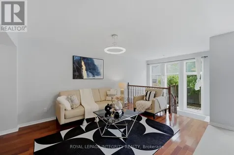 160 Deercroft Avenue Ottawa ON K2J 5H9