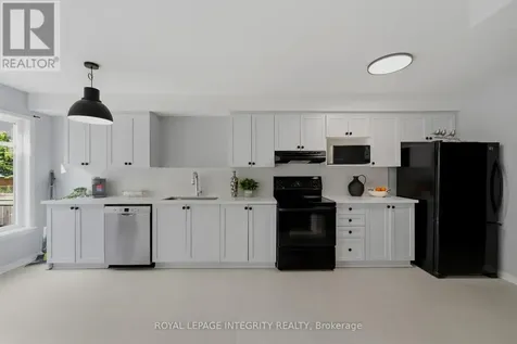 160 Deercroft Avenue Ottawa ON K2J 5H9