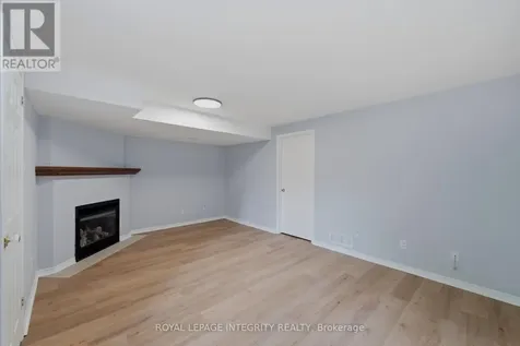 160 Deercroft Avenue Ottawa ON K2J 5H9