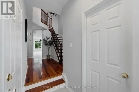 160 Deercroft Avenue Ottawa ON K2J 5H9