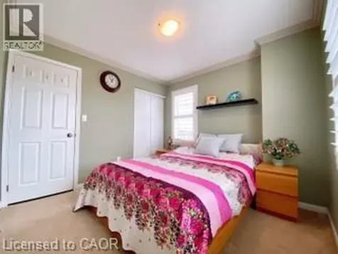 3192 Munson Crescent Burlington ON L7M 0B9