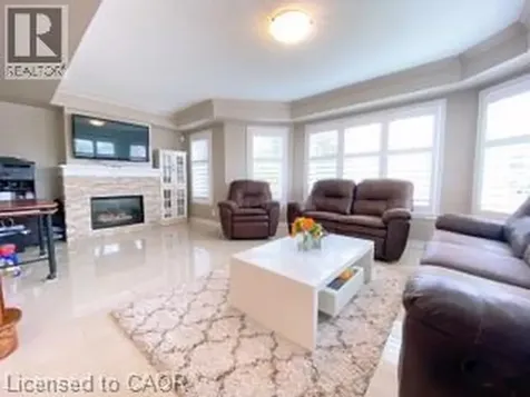 3192 Munson Crescent Burlington ON L7M 0B9