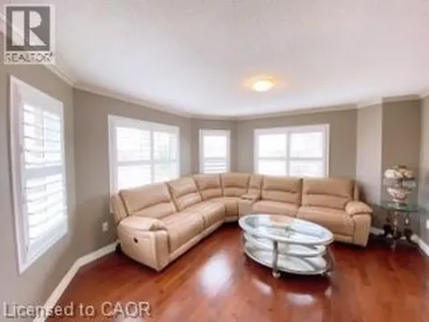 3192 Munson Crescent Burlington ON L7M 0B9