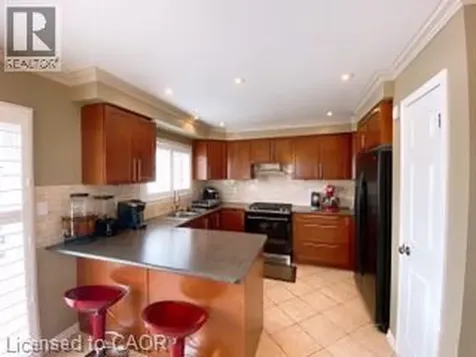 3192 Munson Crescent Burlington ON L7M 0B9