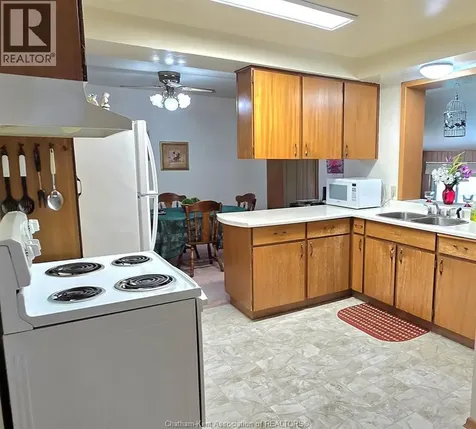 21 Chestnut Drive Chatham ON N7M 4Y9