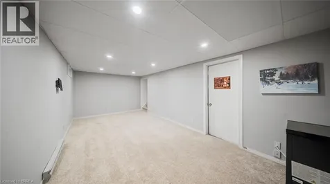23 Freeman Crescent Simcoe ON N3Y 5J9