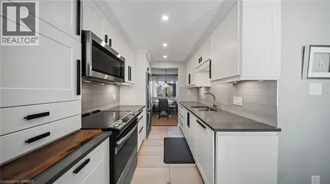 23 Freeman Crescent Simcoe ON N3Y 5J9