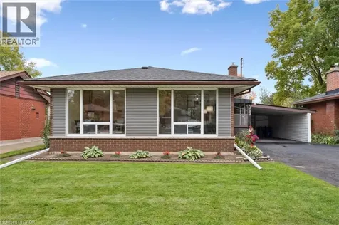 269 Ross Avenue Kitchener ON N2A 1V7