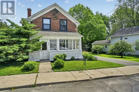 346 Russell Street Prescott ON K0E 1T0