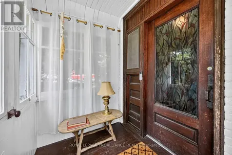 346 Russell Street Prescott ON K0E 1T0