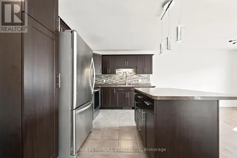 30 Winston Avenue Petawawa ON K8H 0C1