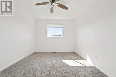 30 Winston Avenue Petawawa ON K8H 0C1
