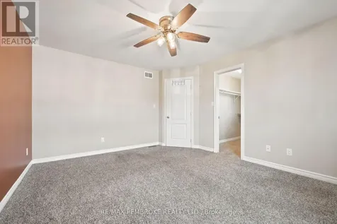 30 Winston Avenue Petawawa ON K8H 0C1