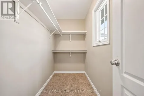 30 Winston Avenue Petawawa ON K8H 0C1
