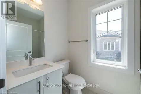 177 Hawthorn Crescent Georgian Bluffs ON N0H 1S0