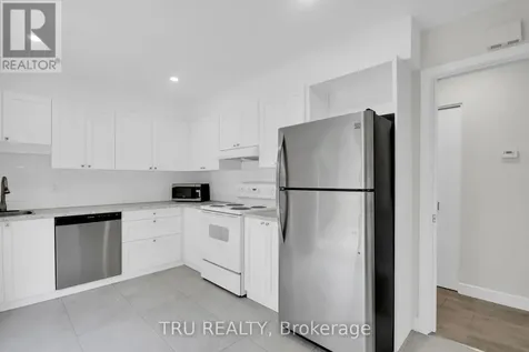 26 Langholm Crescent Ottawa ON K2J 1H2
