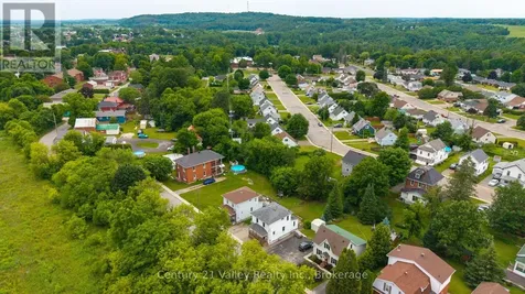 127 Jennet Street Renfrew ON K7V 3C1