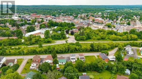 127 Jennet Street Renfrew ON K7V 3C1