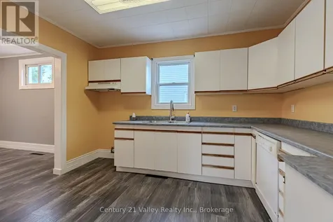127 Jennet Street Renfrew ON K7V 3C1