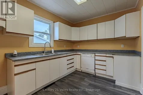 127 Jennet Street Renfrew ON K7V 3C1