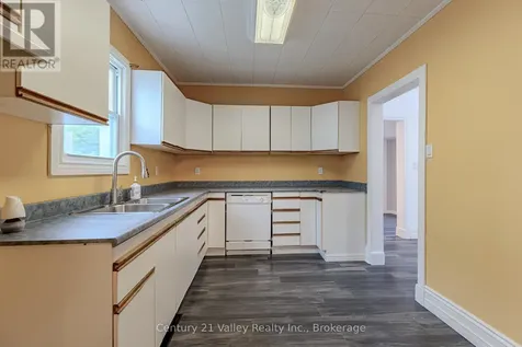 127 Jennet Street Renfrew ON K7V 3C1