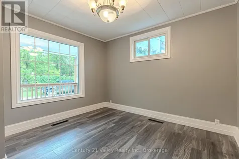 127 Jennet Street Renfrew ON K7V 3C1