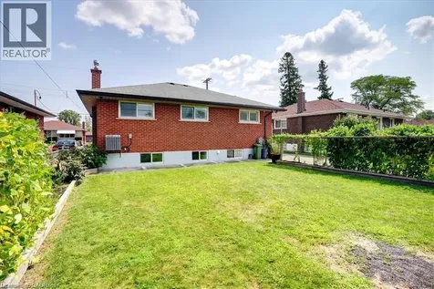 112 Sunrise Drive Hamilton ON L8K 4C3