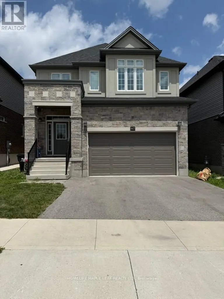 917 Valencia Court Kitchener ON N2R 0R5