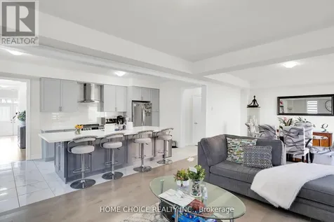 22 Ludlow Drive East Barrie ON L9S 2Z8