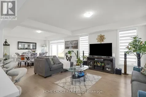22 Ludlow Drive East Barrie ON L9S 2Z8