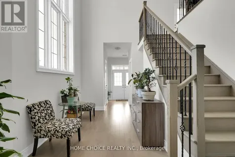 22 Ludlow Drive East Barrie ON L9S 2Z8