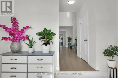 22 Ludlow Drive East Barrie ON L9S 2Z8