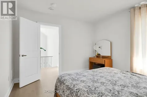 22 Ludlow Drive East Barrie ON L9S 2Z8