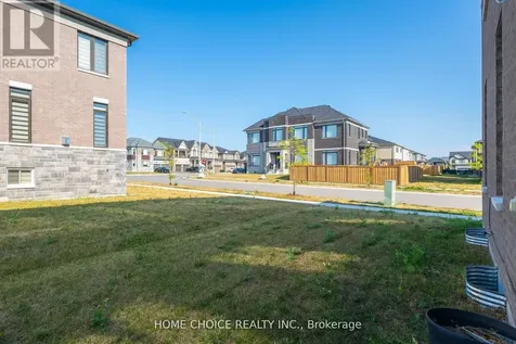 22 Ludlow Drive East Barrie ON L9S 2Z8
