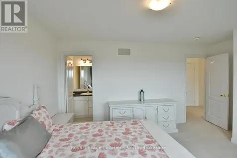29 Archer Avenue Collingwood ON L9Y 3B7