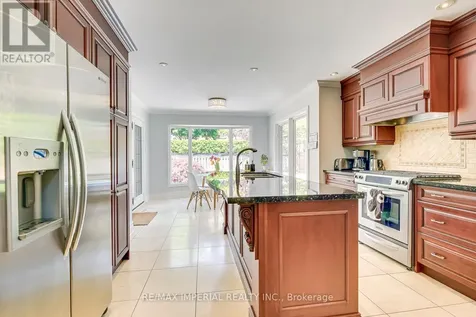 1511 Greenridge Circle Oakville (ga Glen Abbey) ON L6M 2J6