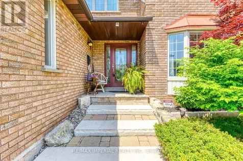 1511 Greenridge Circle Oakville (ga Glen Abbey) ON L6M 2J6