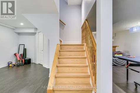 1511 Greenridge Circle Oakville (ga Glen Abbey) ON L6M 2J6
